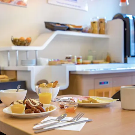 ibis budget Perpignan Centre Rénové en 2025 - Hôtel Economique au Centre ville de Perpignan-3